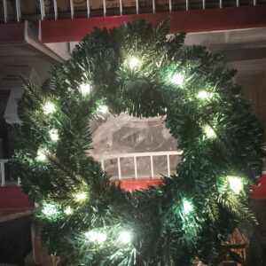 38cm Prelit wreath Christmas decoration