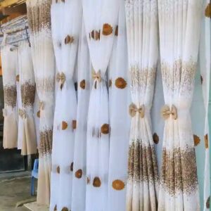 curtain per linear metre